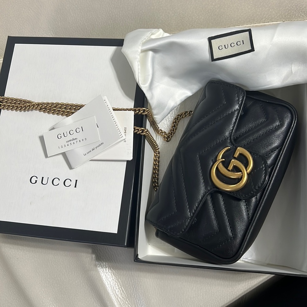Authentic brand new Gucci belt / cross bag